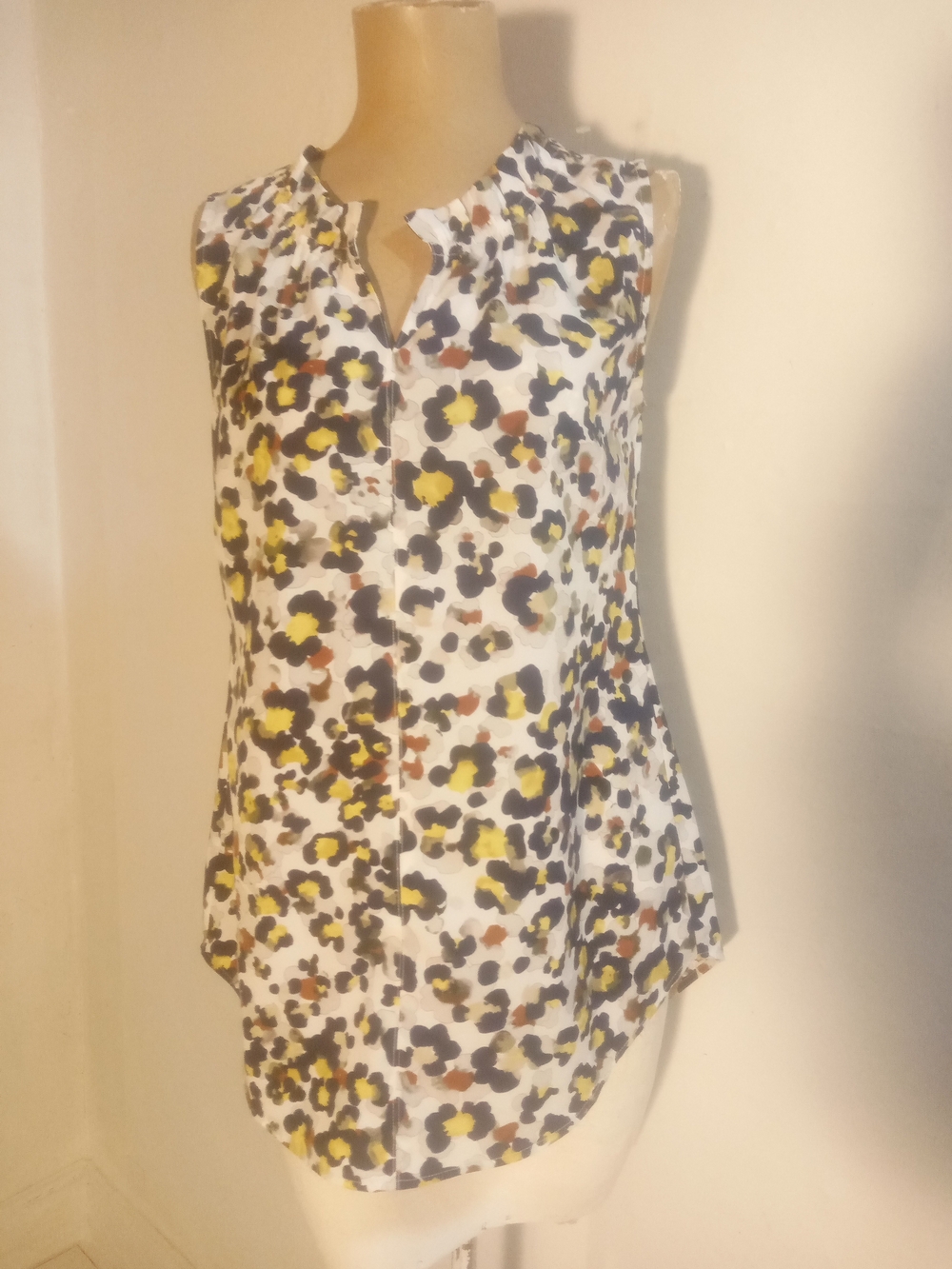 CAbi Sleeveless Floral Spot Print Top - White, Yellow, Black, Brown